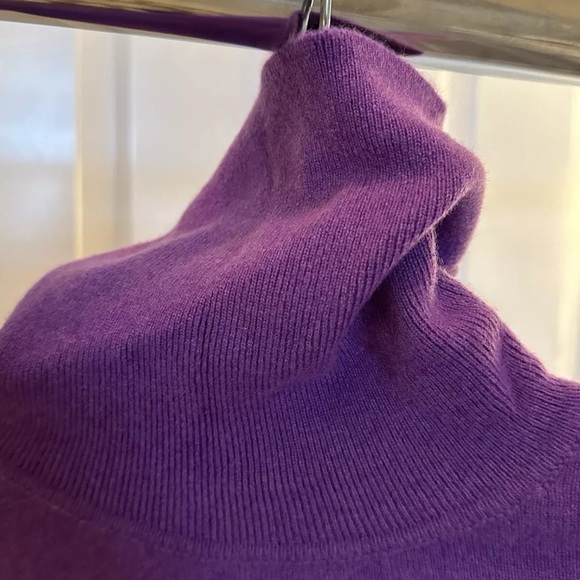 Country Classics C & D Rigden & Sons Small Purple Cashmere Turtleneck - Picture 2 of 5